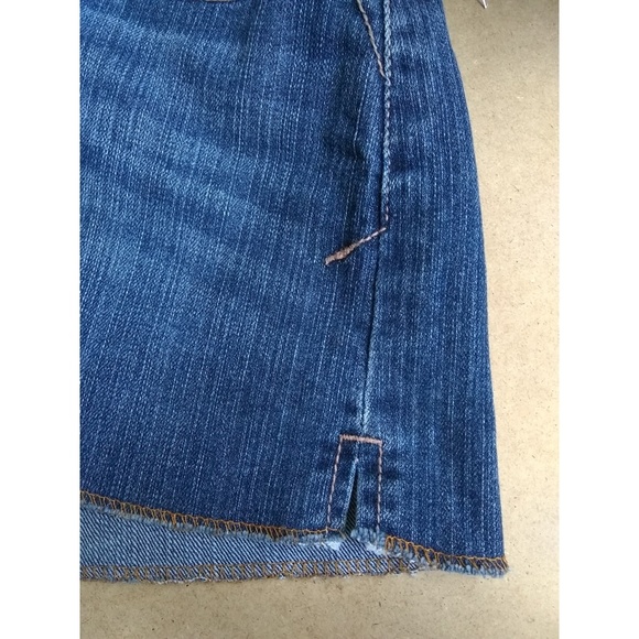 BOGO 🆓️ EUC - Forever 21 Denim Mini Skirt - Picture 5 of 6